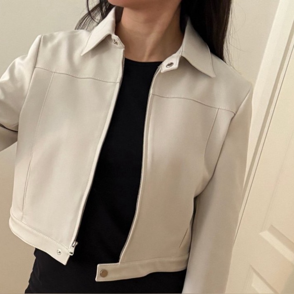 Zara Women's Off-White Jacket